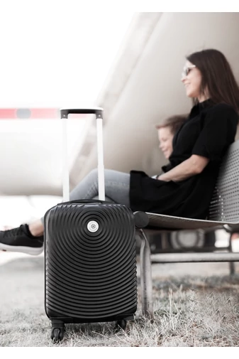 Arany Színű Bőrönd Wizz Air Bonluo Kézipoggyász Méretben (40x30x20cm)
