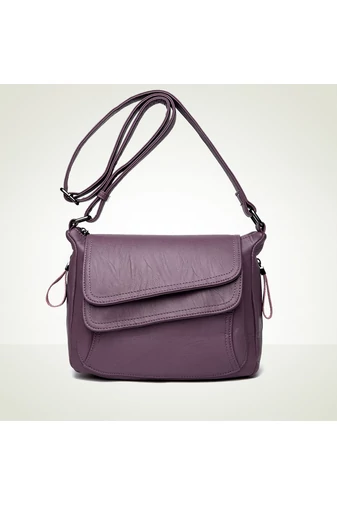 Világoslila Crossbody táska műbőrből Méretek 21*25*12cm