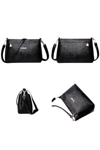 Piros crossbody táska műbőr mintával, közepes méretű (19*29*13cm)