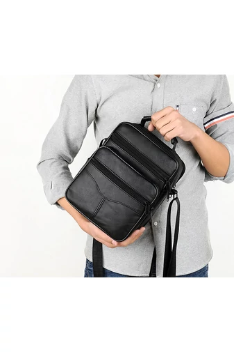 Fekete Valódi Bőr Crossbody Táska (21x18x10cm)