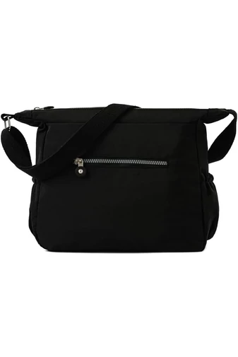 Fekete Vízálló Crossbody Táska (22x29x12cm)