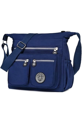 Barna Vízálló Crossbody Táska (22x29x12cm)