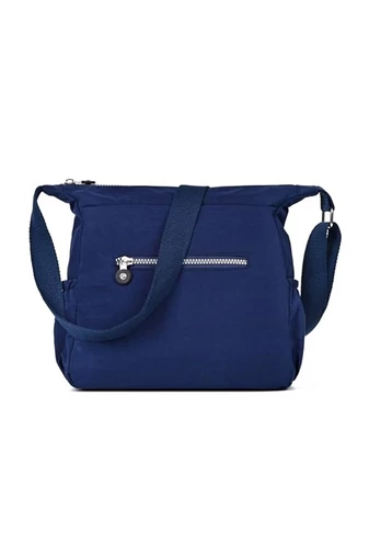 Barna Vízálló Crossbody Táska (22x29x12cm)